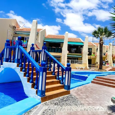 Fantastic 3 Bedrooms Mareverde, Wifi Free Vakantiehuis *