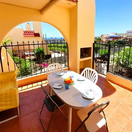 Fantastic 3 Bedrooms Mareverde, Wifi Free Holiday home
