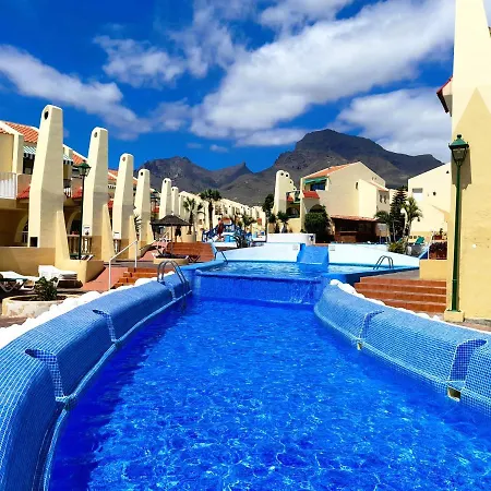 Holiday home Fantastic 3 Bedrooms Mareverde, Wifi Free Costa Adeje (Tenerife)