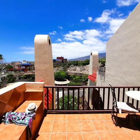 Vakantiehuis Fantastic 3 Bedrooms Mareverde, Wifi Free